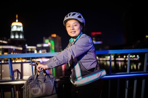 图片故事女代驾司机