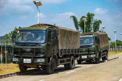 广西崇左武警开展汽车驾驶运输集训