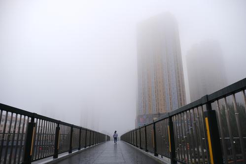 辽宁沈阳发布大雾橙色预警