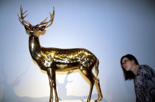 苏州举行国际著名雕塑家蔡志松艺术展