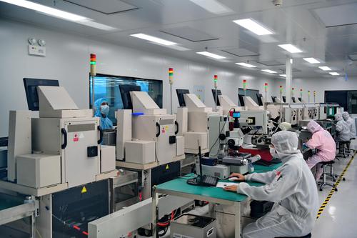 江西赣州芯片生产车间配图