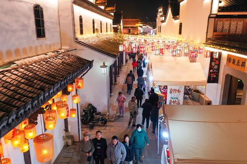 浙江东阳：文旅商融合让夜色更璀璨